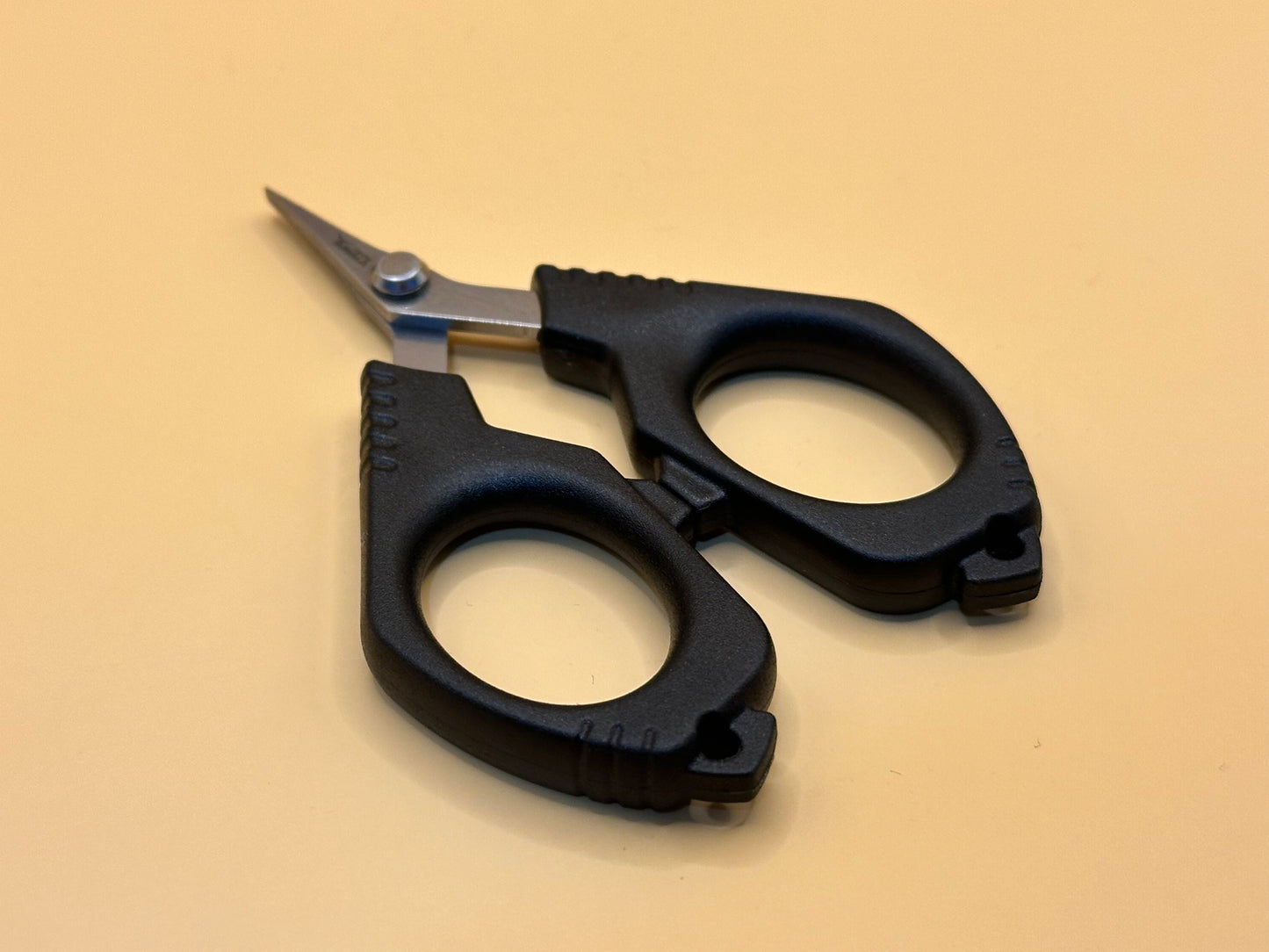 Tunala - Compact Braid and Mono Scissors