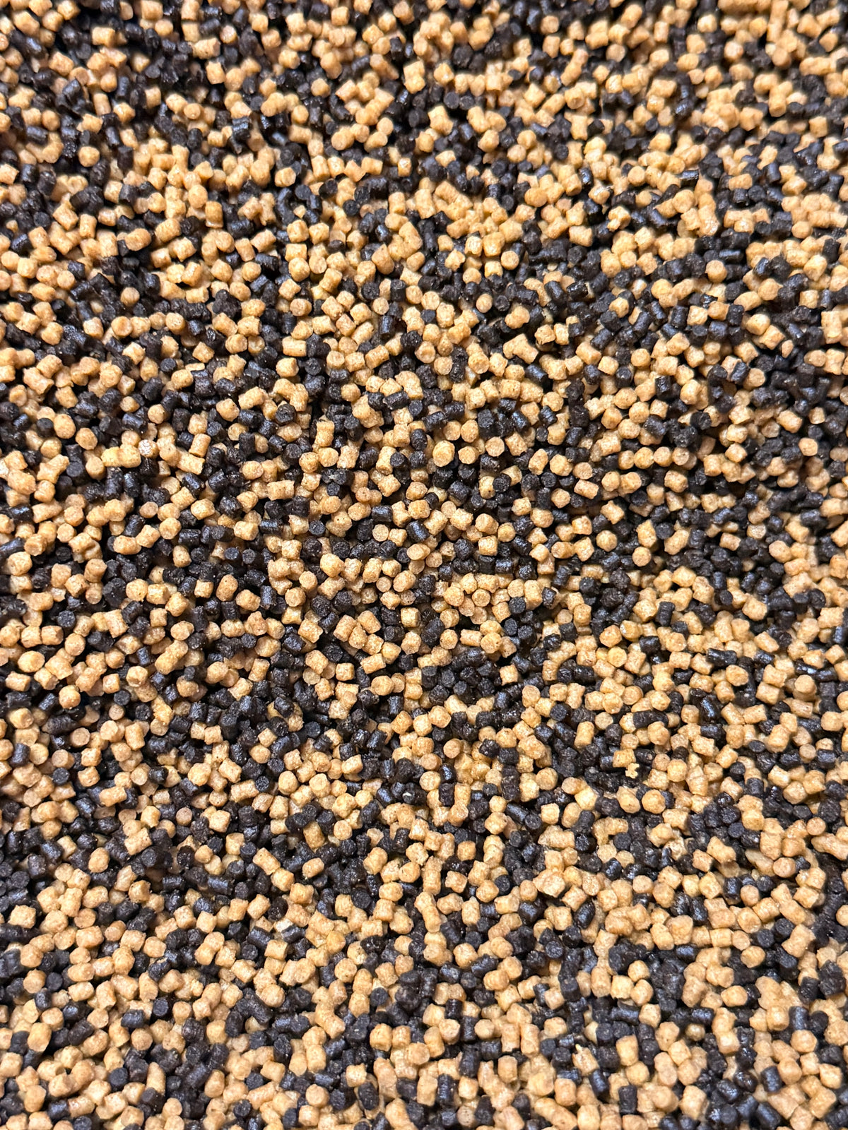 2mm Contrast Method Feeder and Feed Pellets 800g