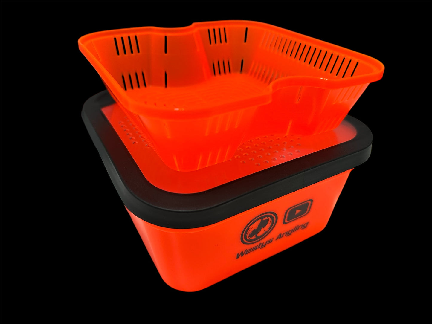 Westys Angling 3 Pint Bait Tub and Pellet Wetter Tray insert